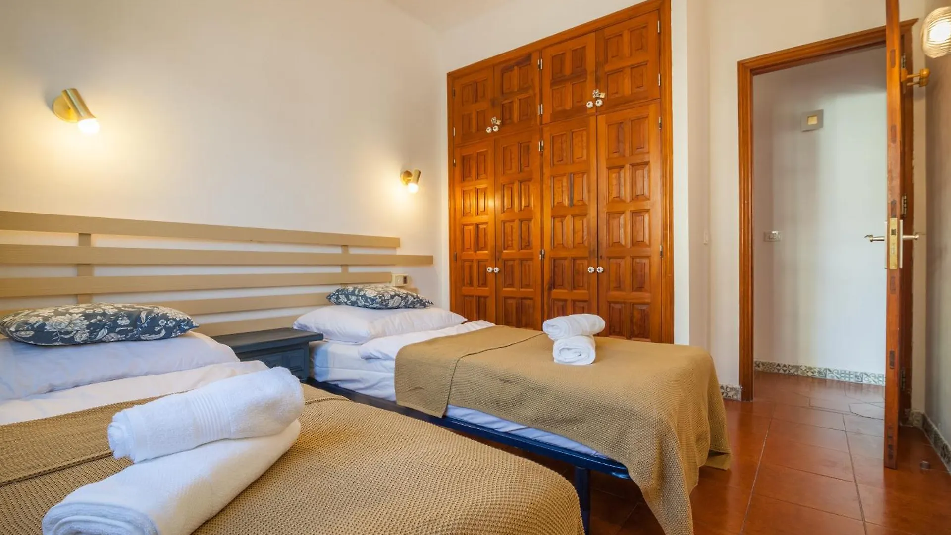 Paraiso Bamboo - Fibre Net, Heart Of The Los Gigantes, 2 Bedrooms, 2 Bathrooms, Tv Channels Acantilado de los Gigantes 0*,