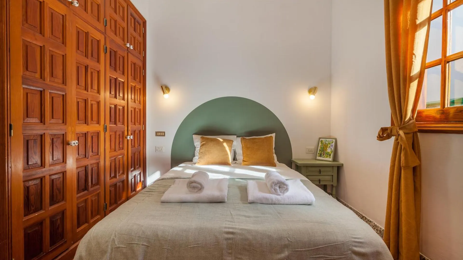 Paraiso Bamboo - Fibre Net, Heart Of The Los Gigantes, 2 Bedrooms, 2 Bathrooms, Tv Channels Acantilado de los Gigantes