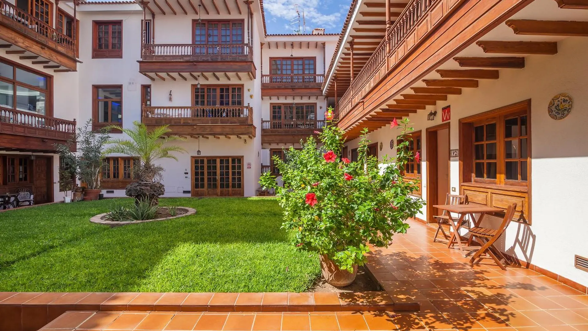 Paraiso Bamboo - Fibre Net, Heart Of The Los Gigantes, 2 Bedrooms, 2 Bathrooms, Tv Channels Acantilado de los Gigantes Spain